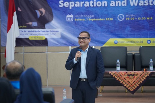 Penyampaian materi teknologi hollow fibre membrane oleh narasumber